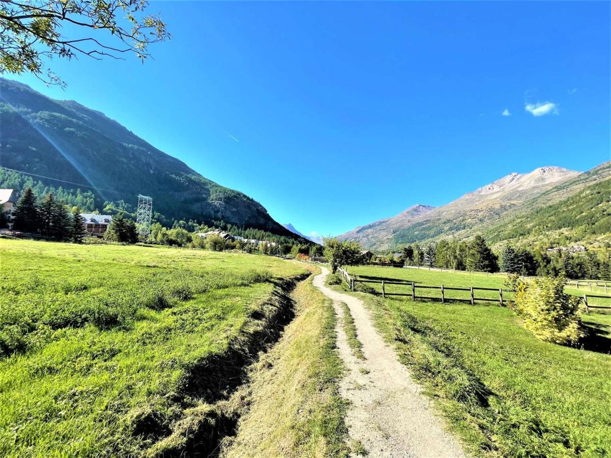 Appartement Cosy 2 Pieces, 6 Couchages, Proche Pistes Et Commerces, Parking Inclus - La Salle-Les-Alpes - Fr-1-330F-88 Serre Chevalier Eksteriør bilde